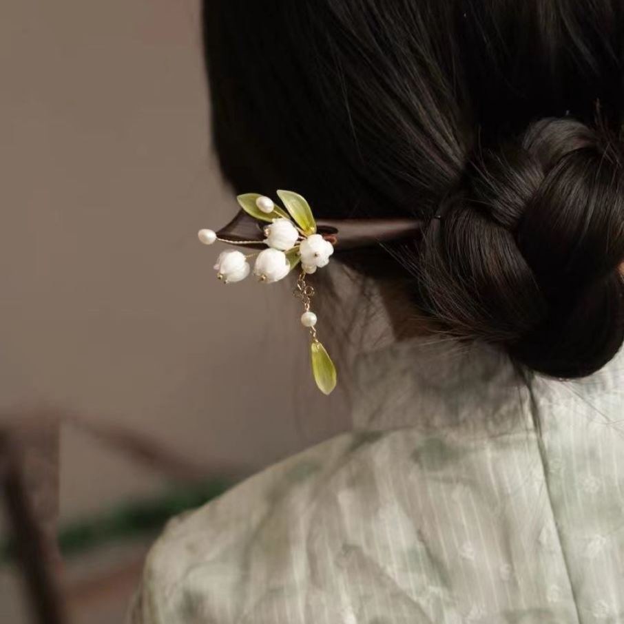 Girls New Magnolia Wood Hairpi - огляд і ціна Women'S Accessories New Look