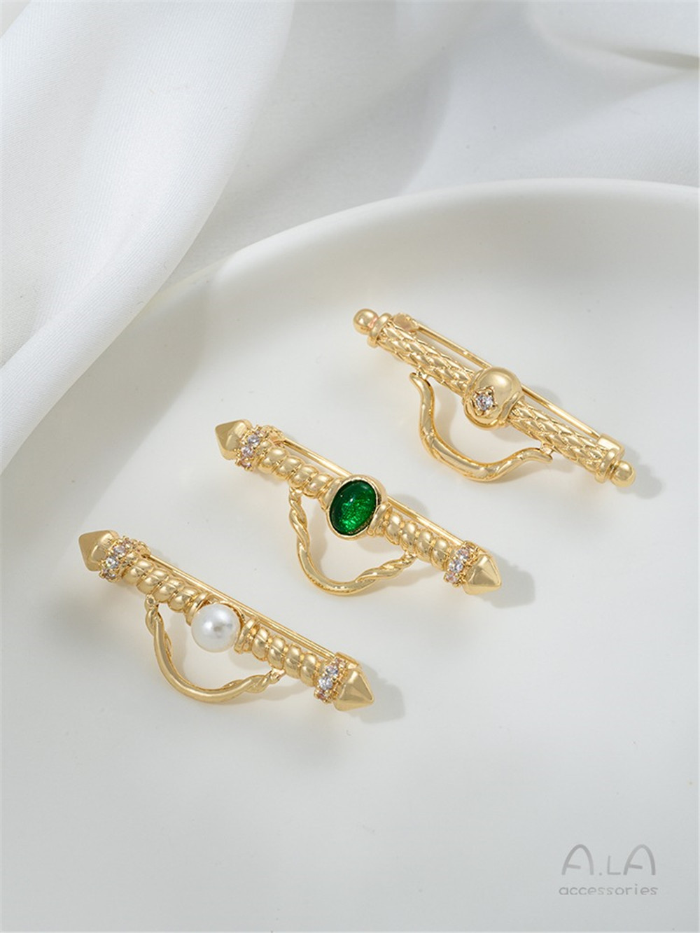 14K Gold-Color Engraved Zircon - огляд і ціна Brooch Pin Gold